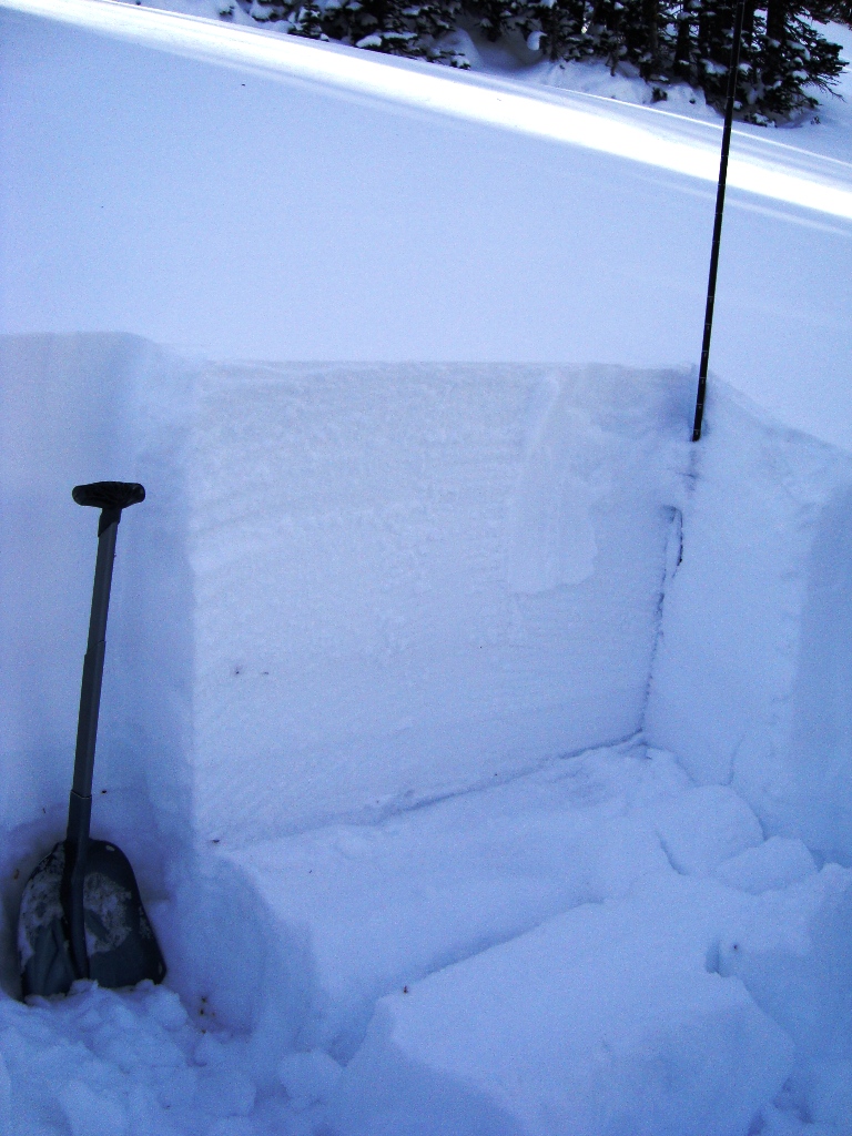 Hyalite 115 cm deep  snowpit